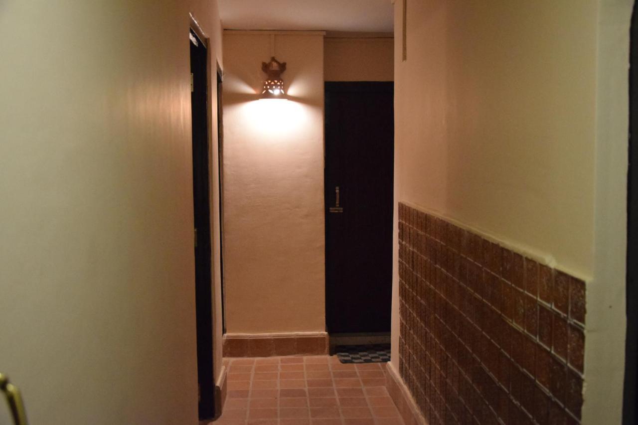 Hotel Siraaj Lalitpur Экстерьер фото